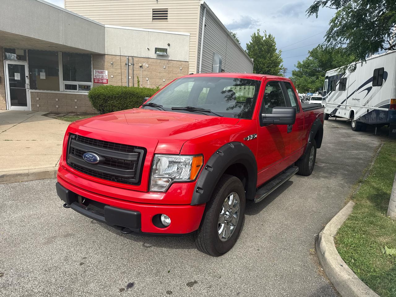 Ford F-150 XLT SuperCab 8-ft. Bed 4WD 2013