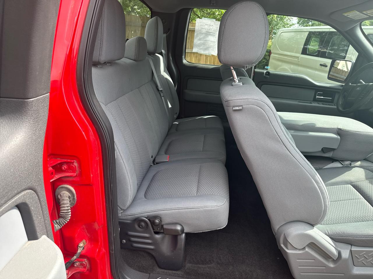 Ford F-150 XLT SuperCab 8-ft. Bed 4WD 2013