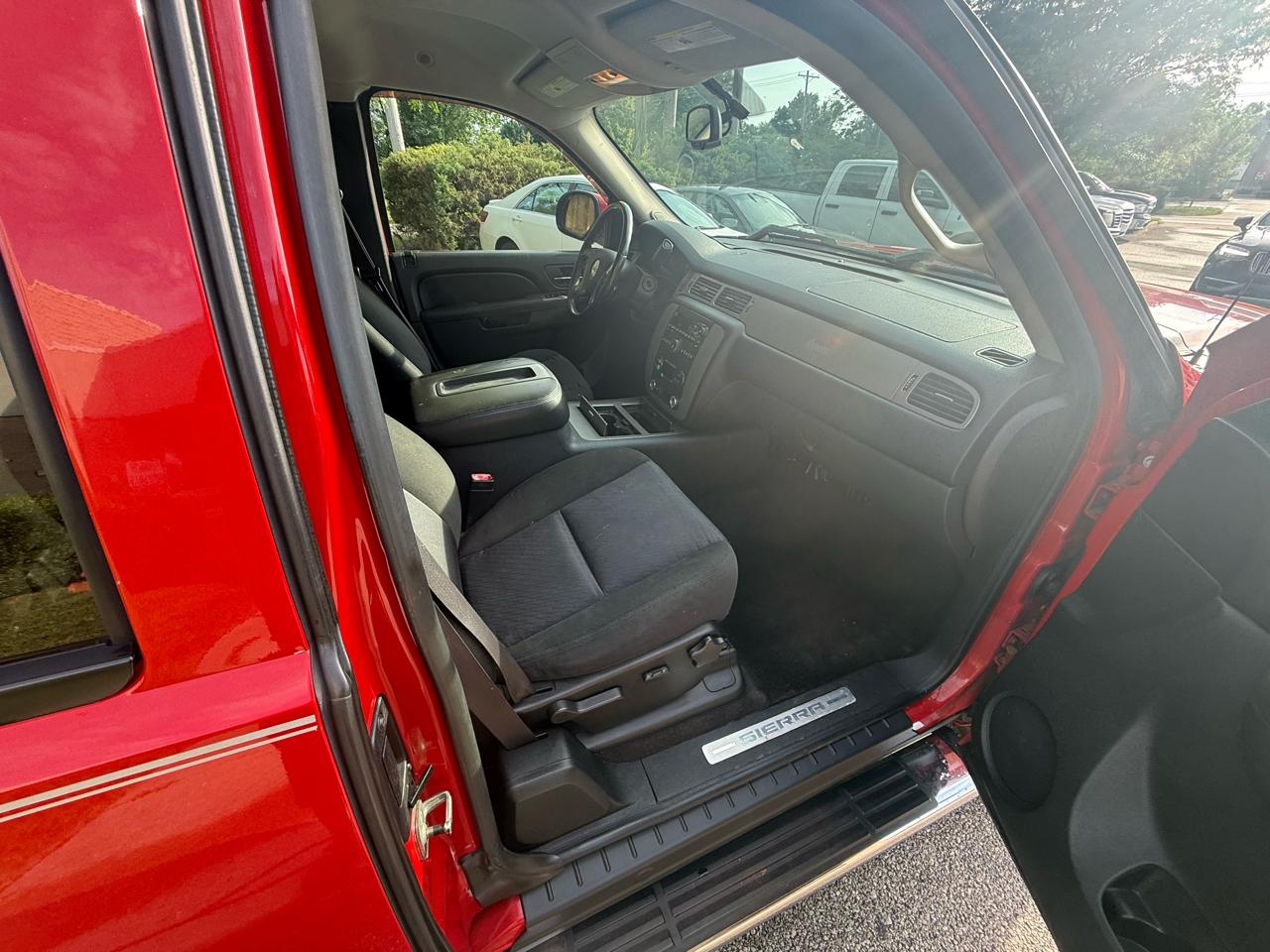 GMC Sierra 1500 SLE Ext. Cab 4WD 2011