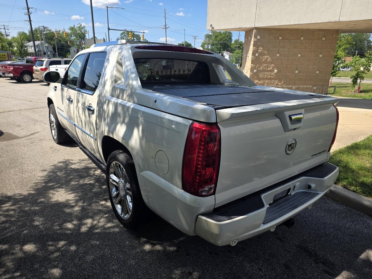 Cadillac Escalade EXT Sport Utility Truck 2008
