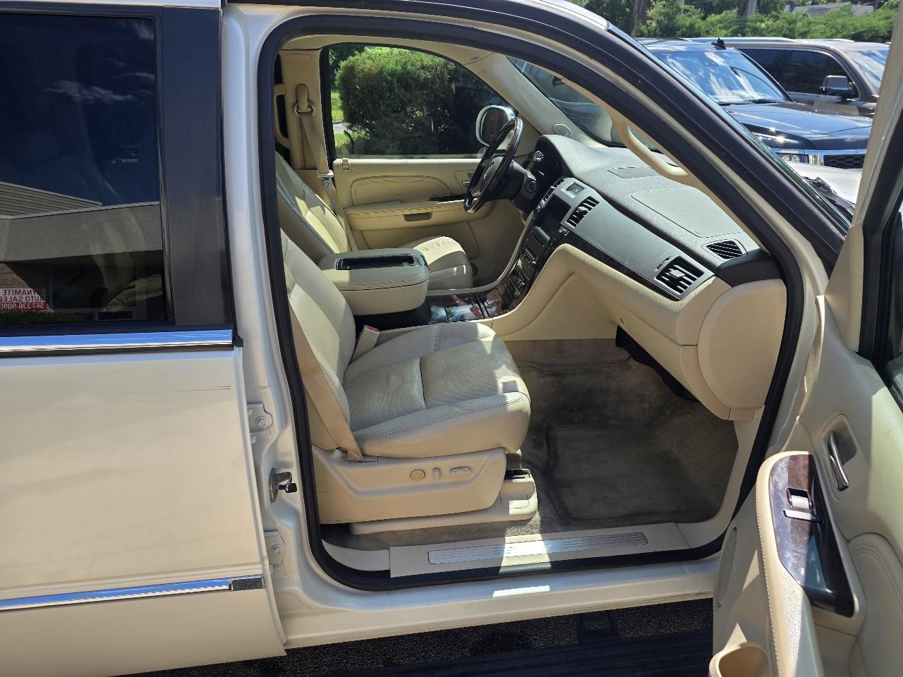 Cadillac Escalade EXT Sport Utility Truck 2008