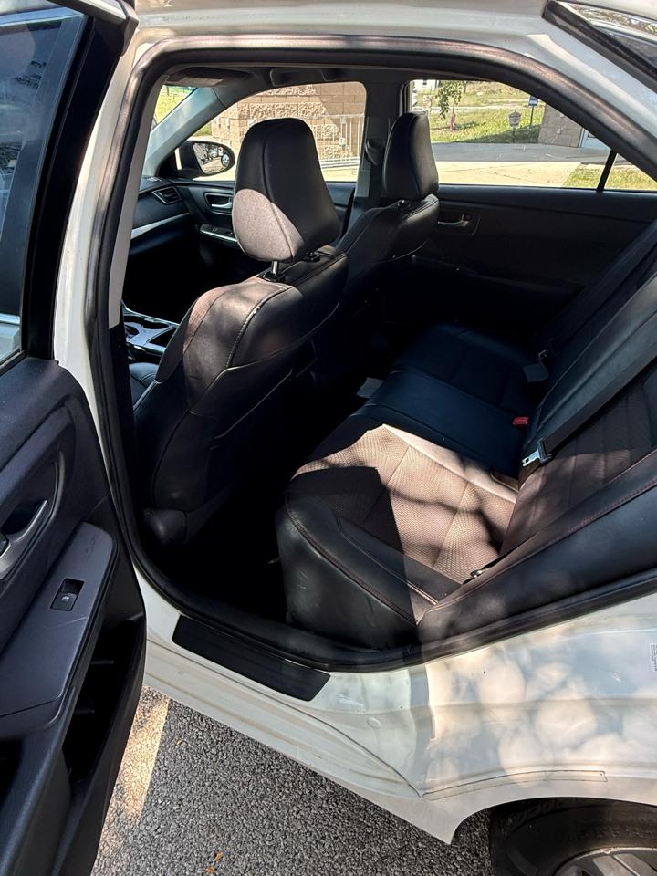 Toyota Camry XLE 2016