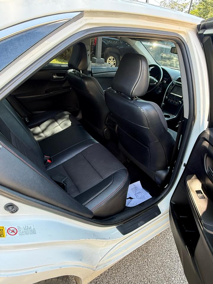 Toyota Camry XLE 2016