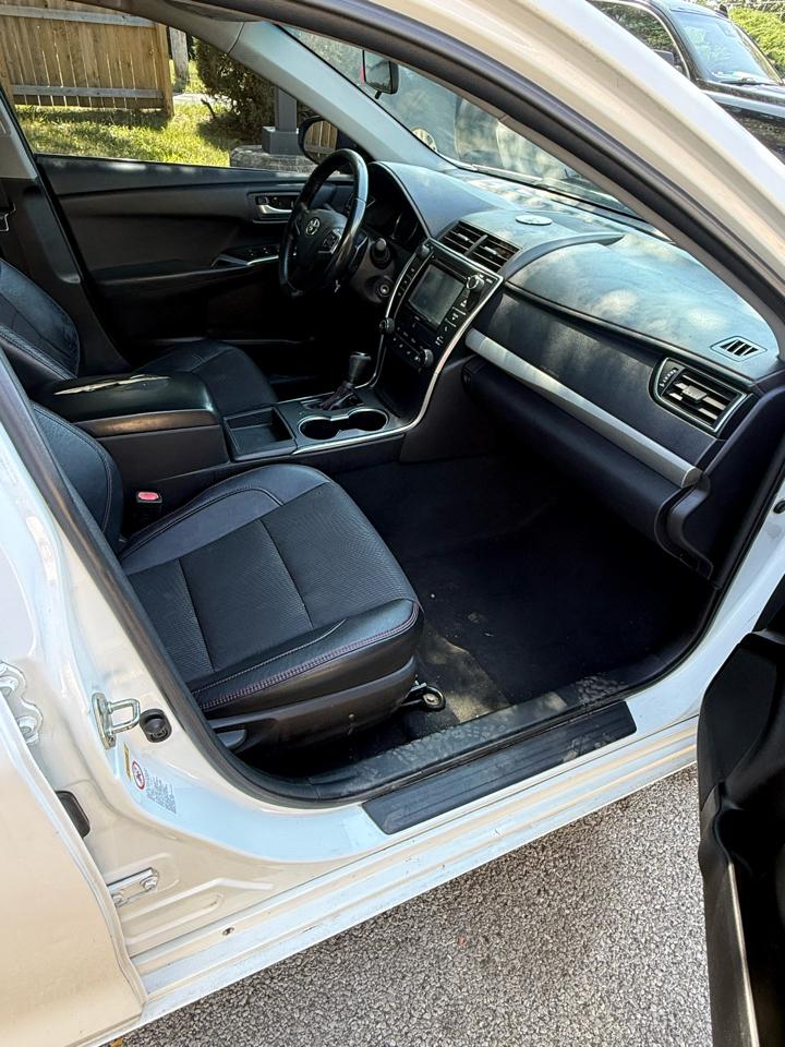 Toyota Camry XLE 2016