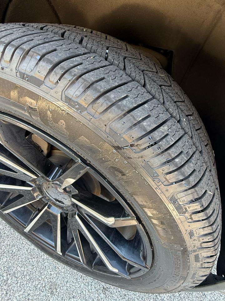 Cadillac Escalade ESV Premium 4WD 2016