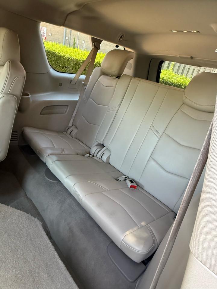 Cadillac Escalade ESV Premium 4WD 2016