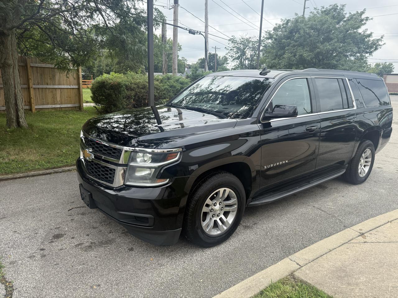 Chevrolet Suburban LT 4WD 2020
