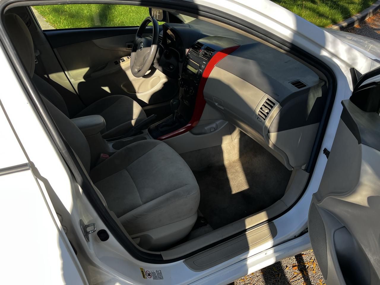 Toyota Corolla S 4-Speed AT 2009