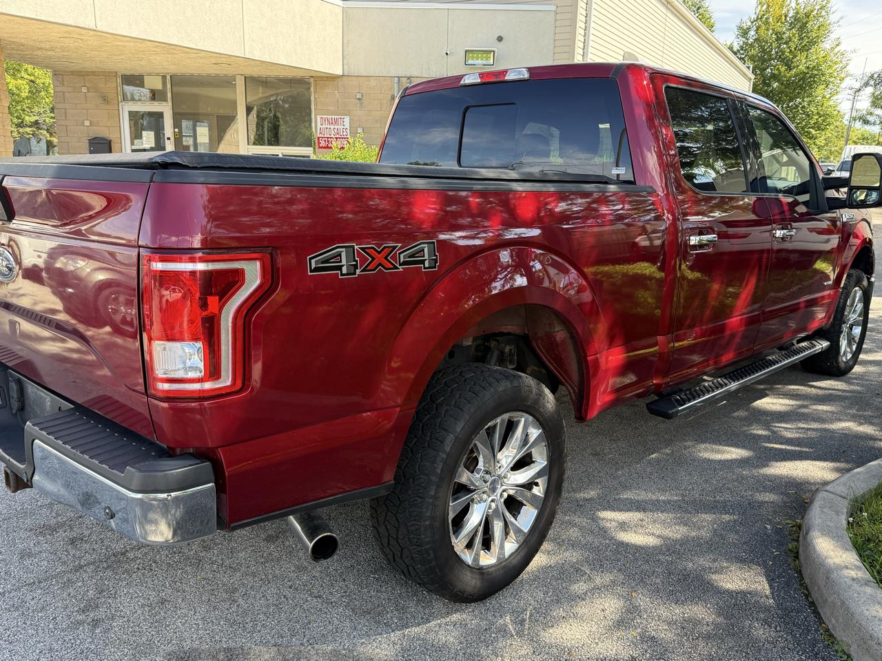 Ford F-150 4WD SuperCrew 139" XLT 2015