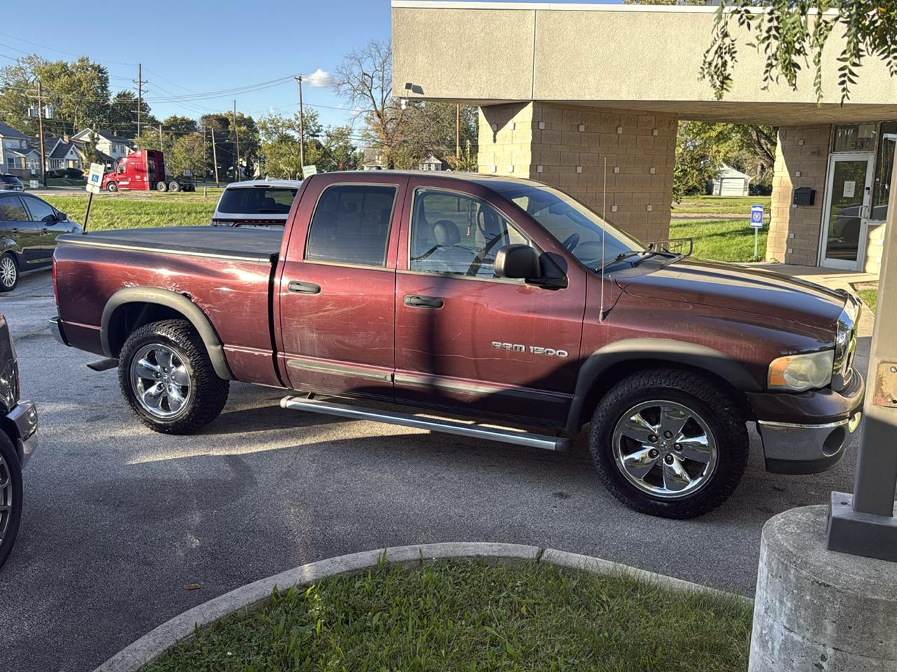 Dodge Ram 1500 Laramie Quad Cab Long Bed 2WD 2005