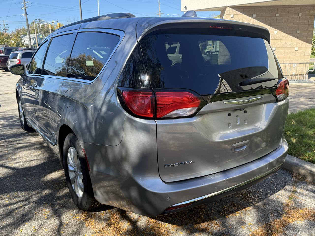Chrysler Pacifica Touring-L 2017