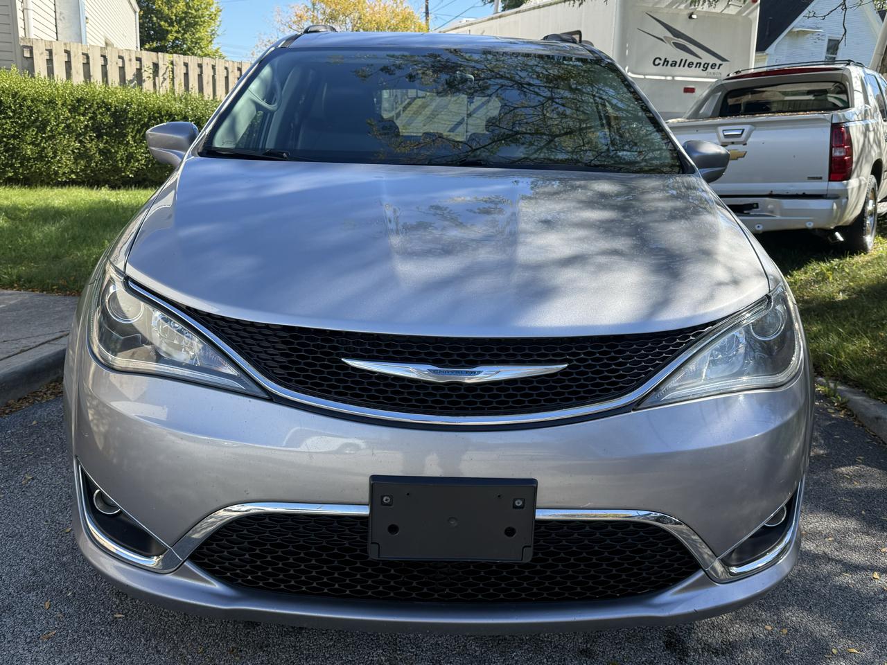 Chrysler Pacifica Touring-L 2017