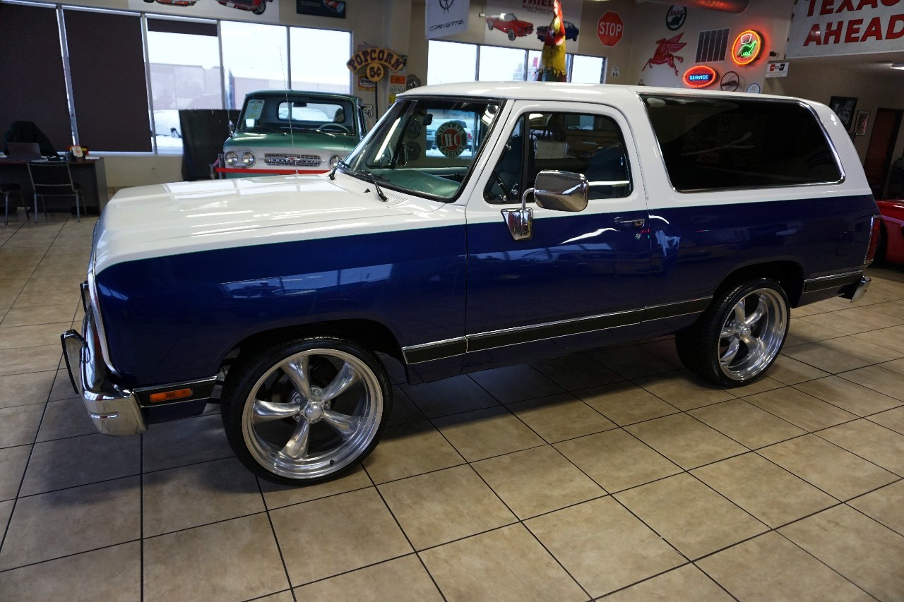 Dodge Ram Charger  1989