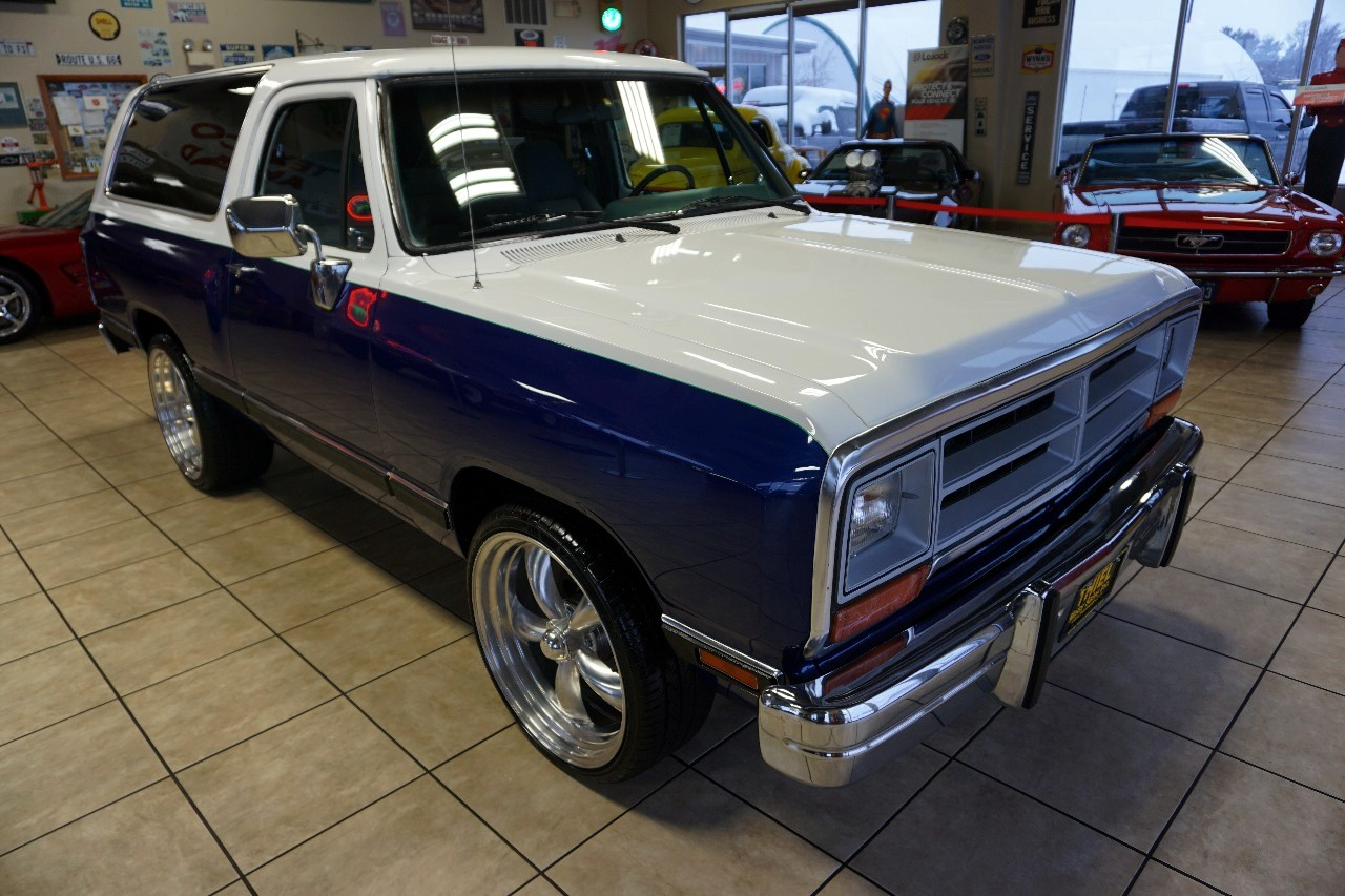 Dodge Ram Charger  1989