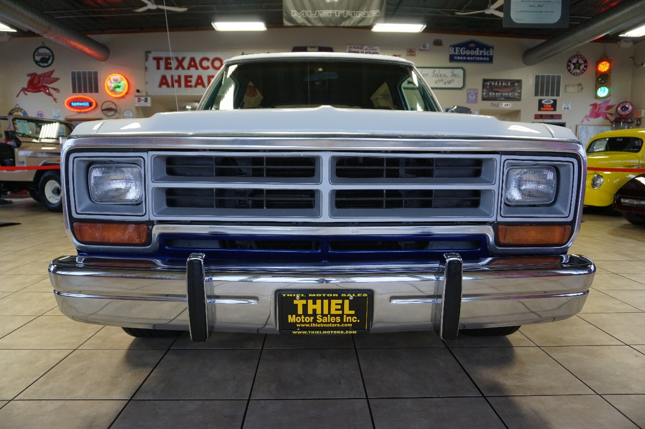 Dodge Ram Charger  1989