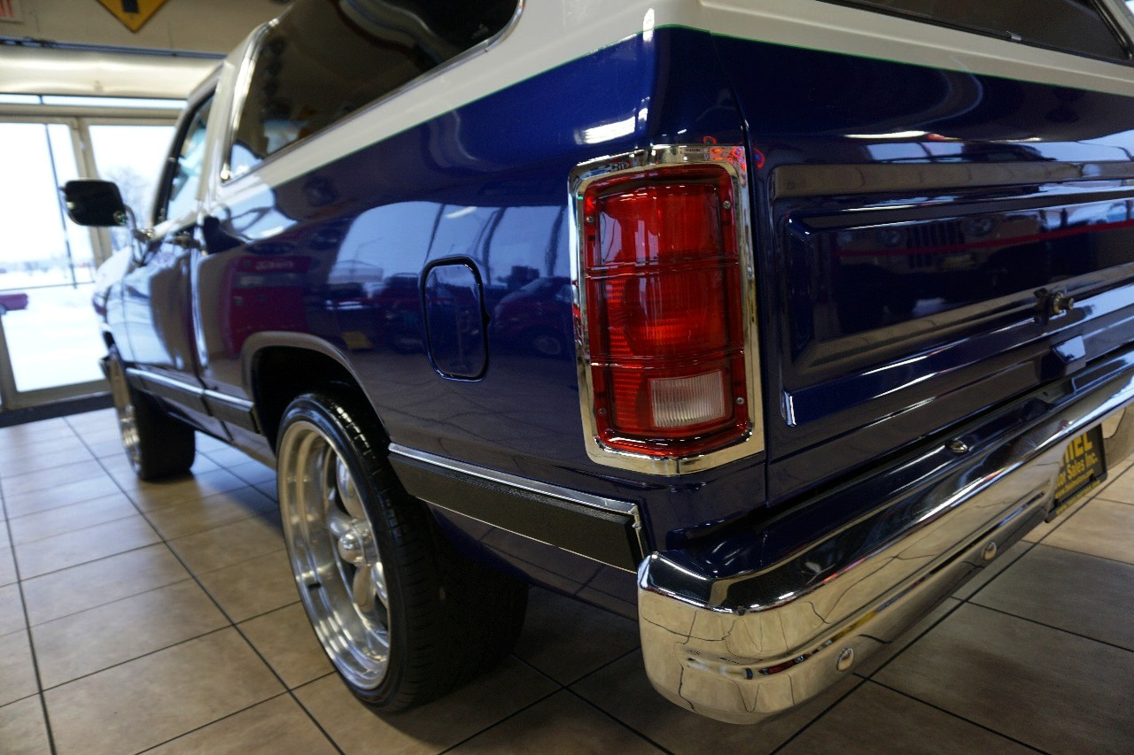 Dodge Ram Charger  1989