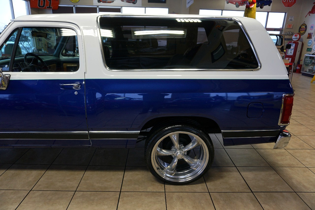 Dodge Ram Charger  1989
