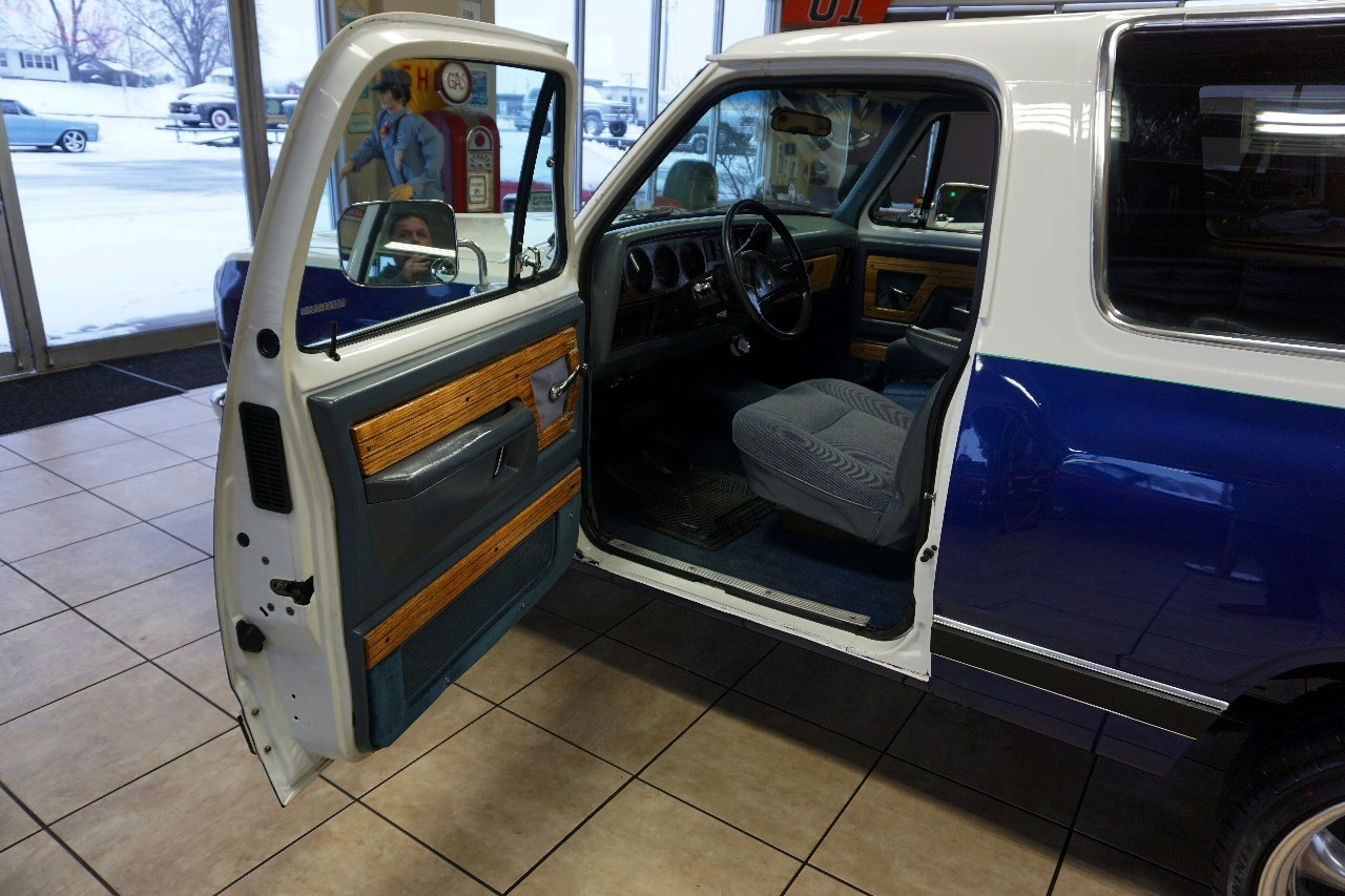 Dodge Ram Charger  1989