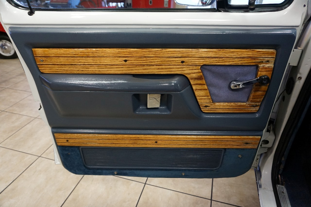 Dodge Ram Charger  1989