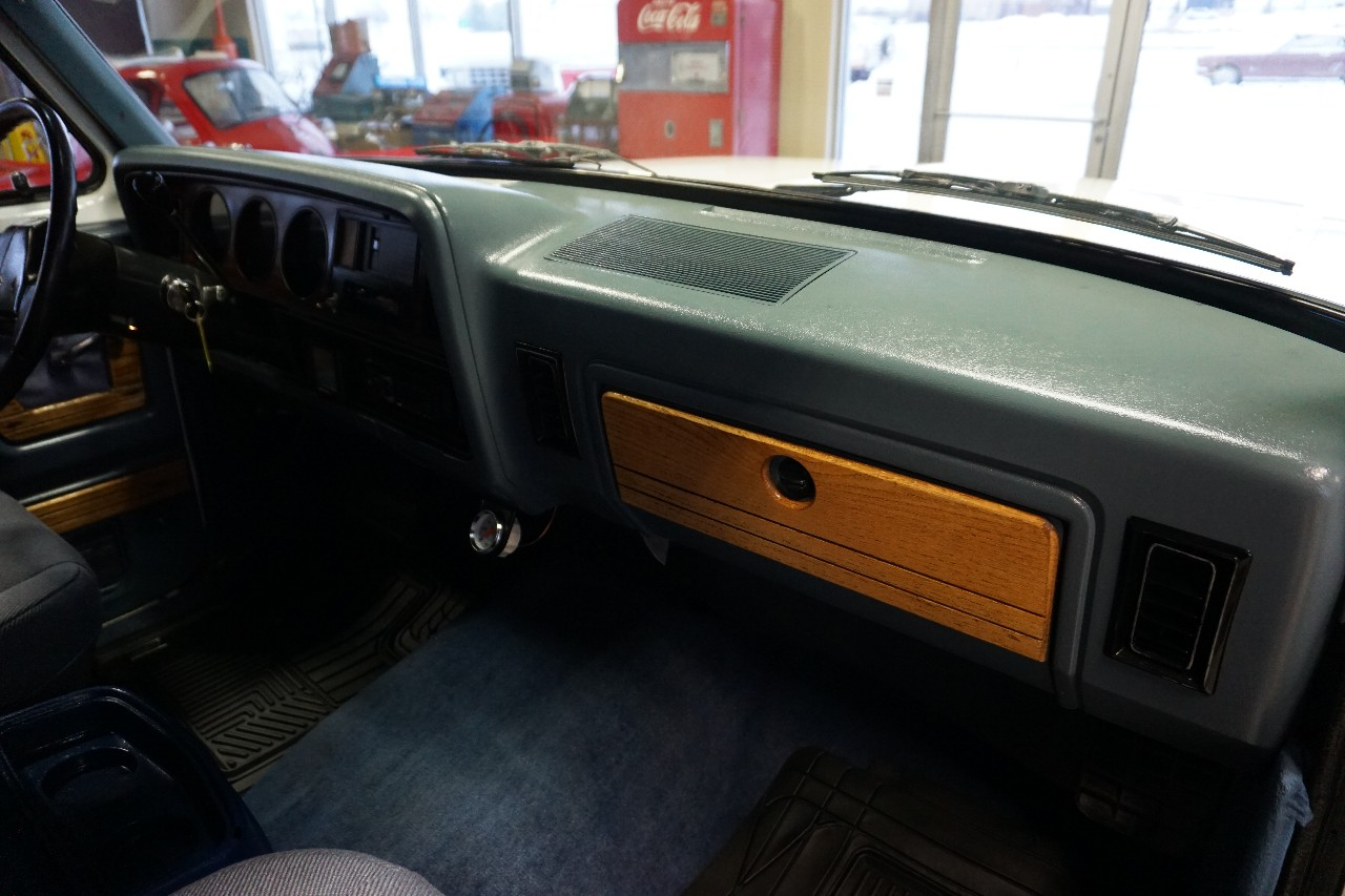 Dodge Ram Charger  1989