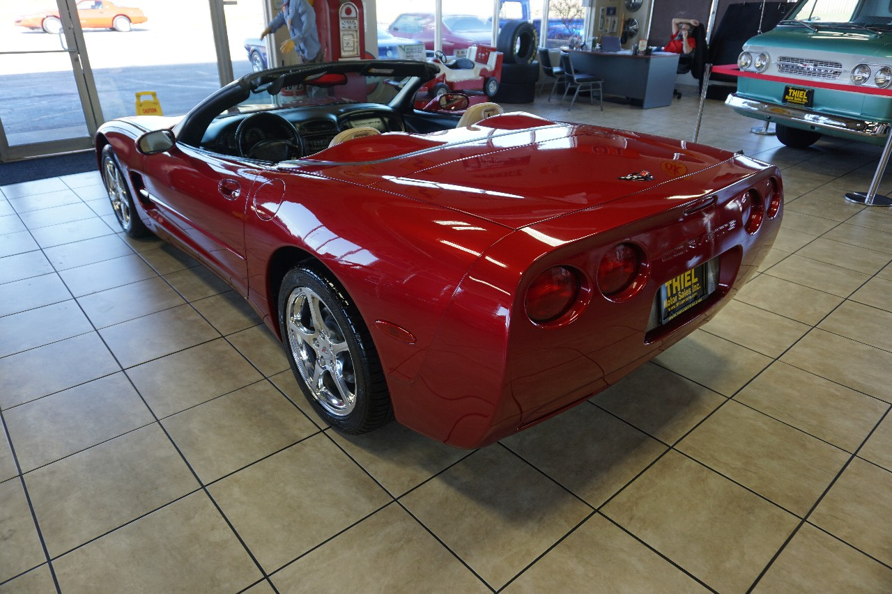 Chevrolet Corvette Convertible 2002