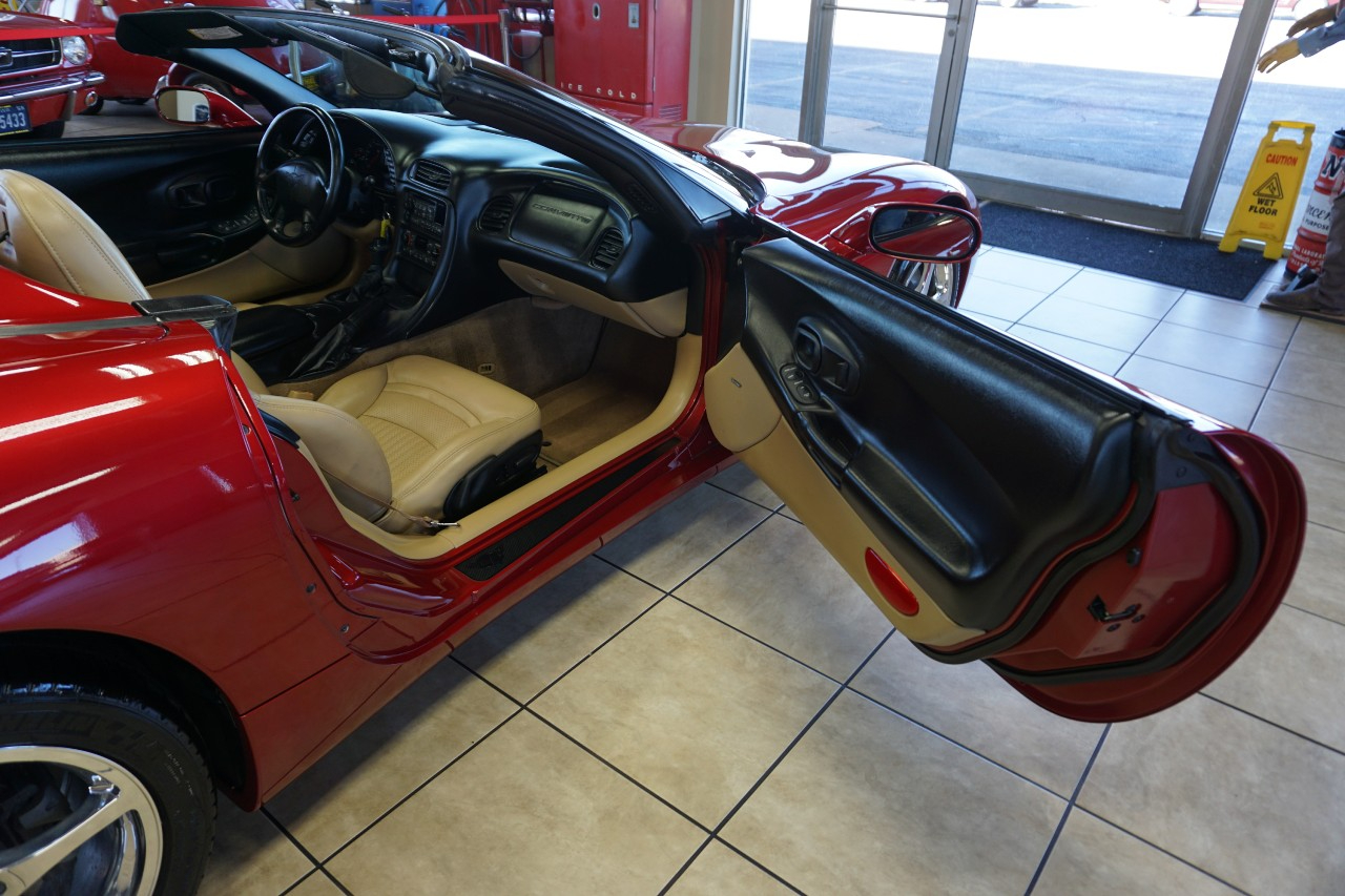 Chevrolet Corvette Convertible 2002