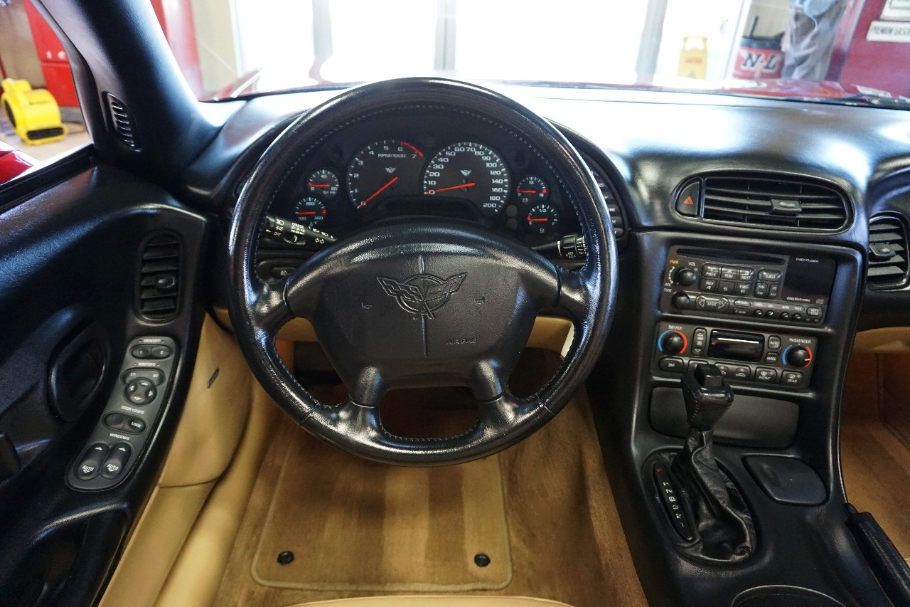 Chevrolet Corvette Convertible 2002