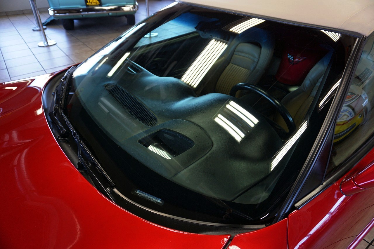 Chevrolet Corvette Convertible 2002