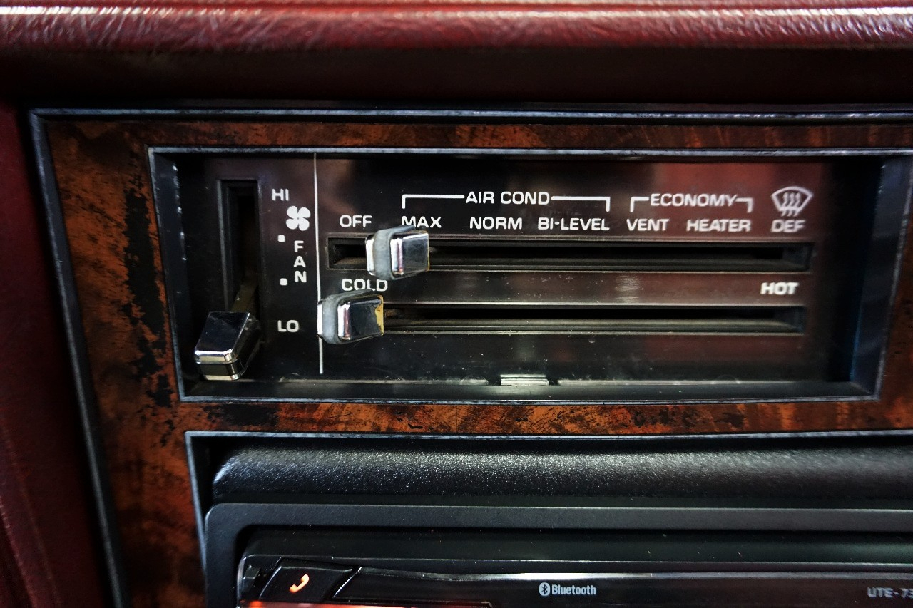 Oldsmobile Hurst  1984