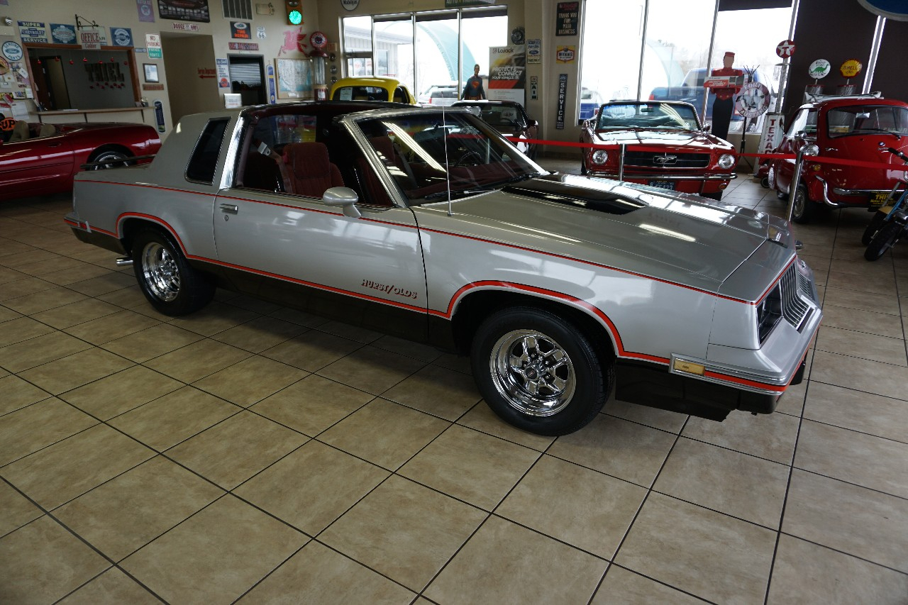 Oldsmobile Hurst  1984