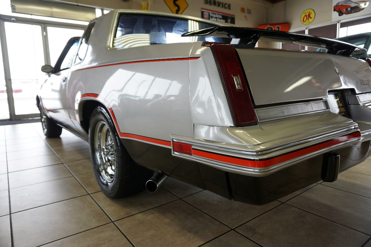 Oldsmobile Hurst  1984