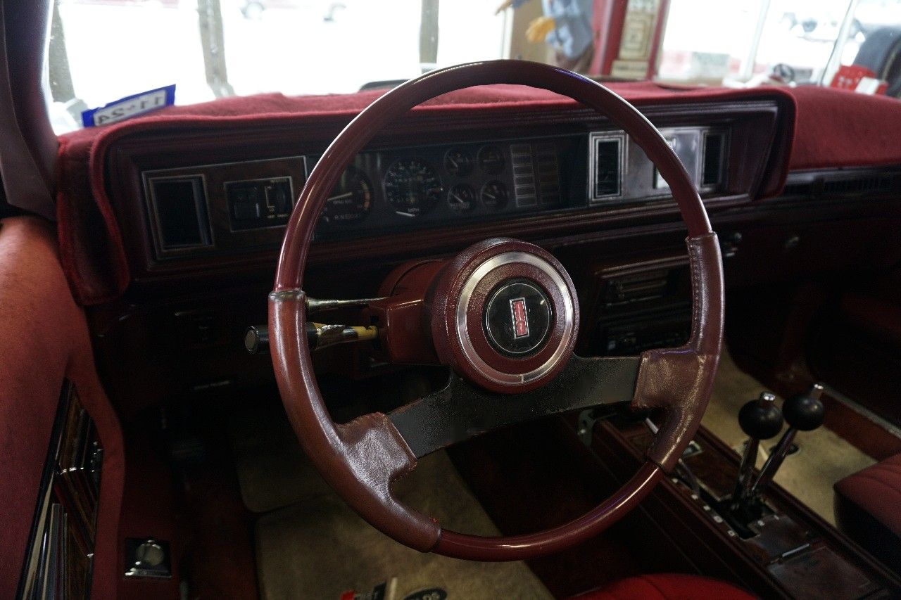 Oldsmobile Hurst  1984