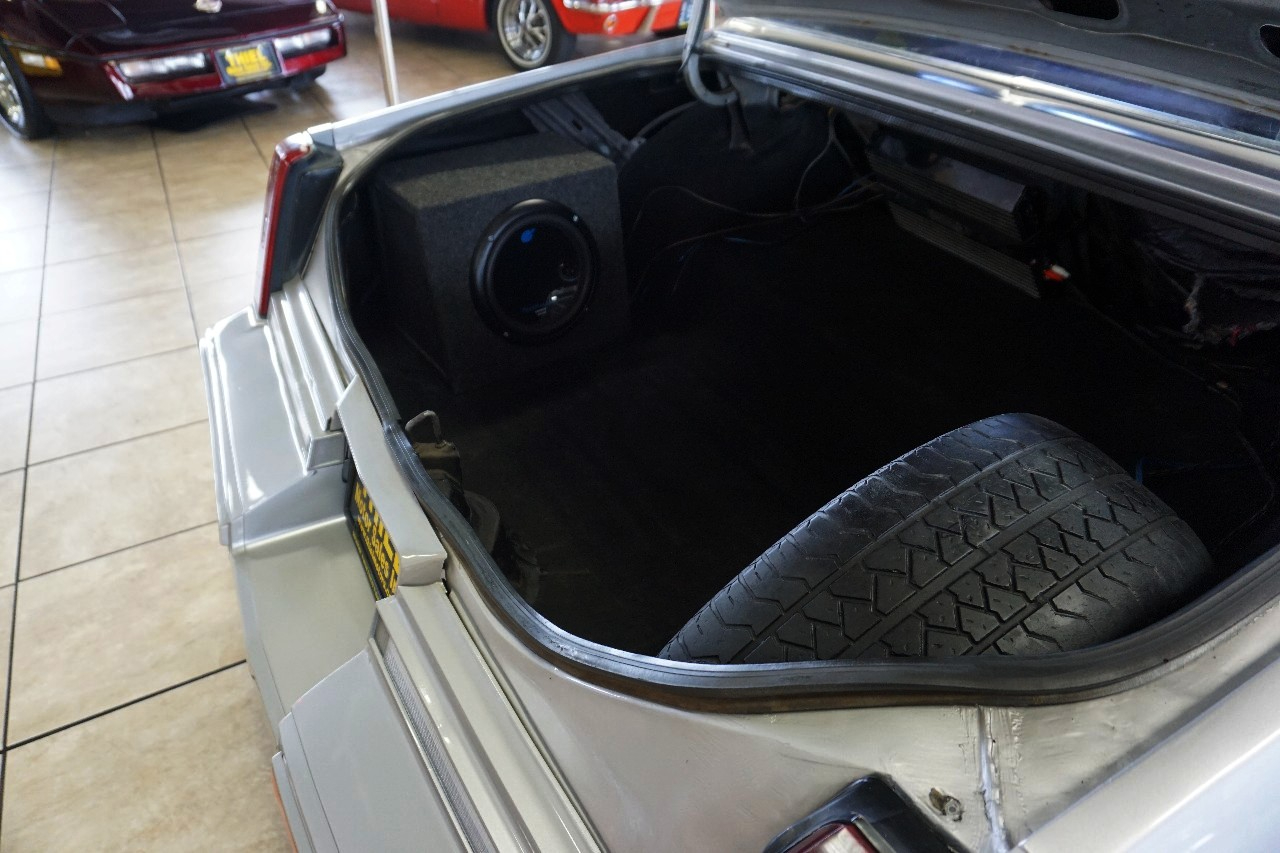 Oldsmobile Hurst  1984