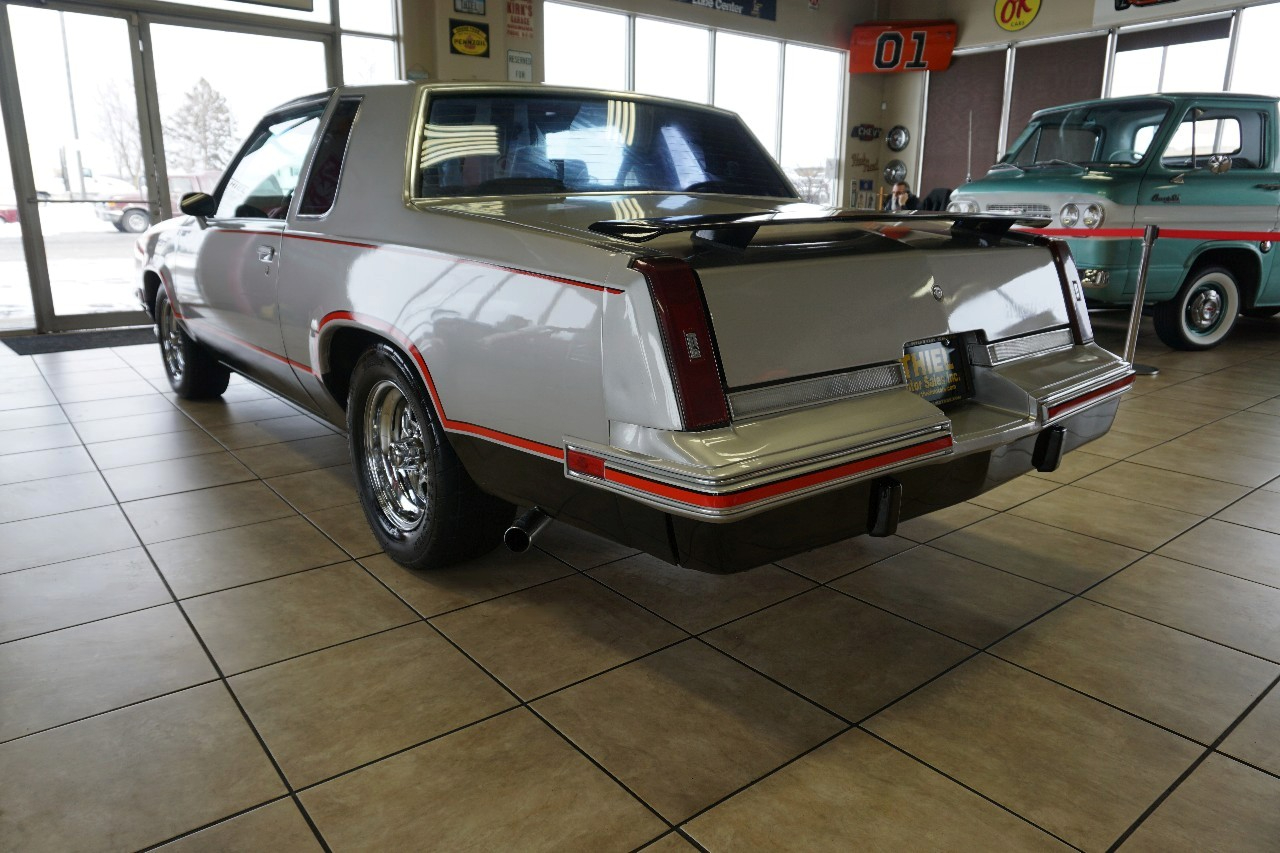 Oldsmobile Hurst  1984