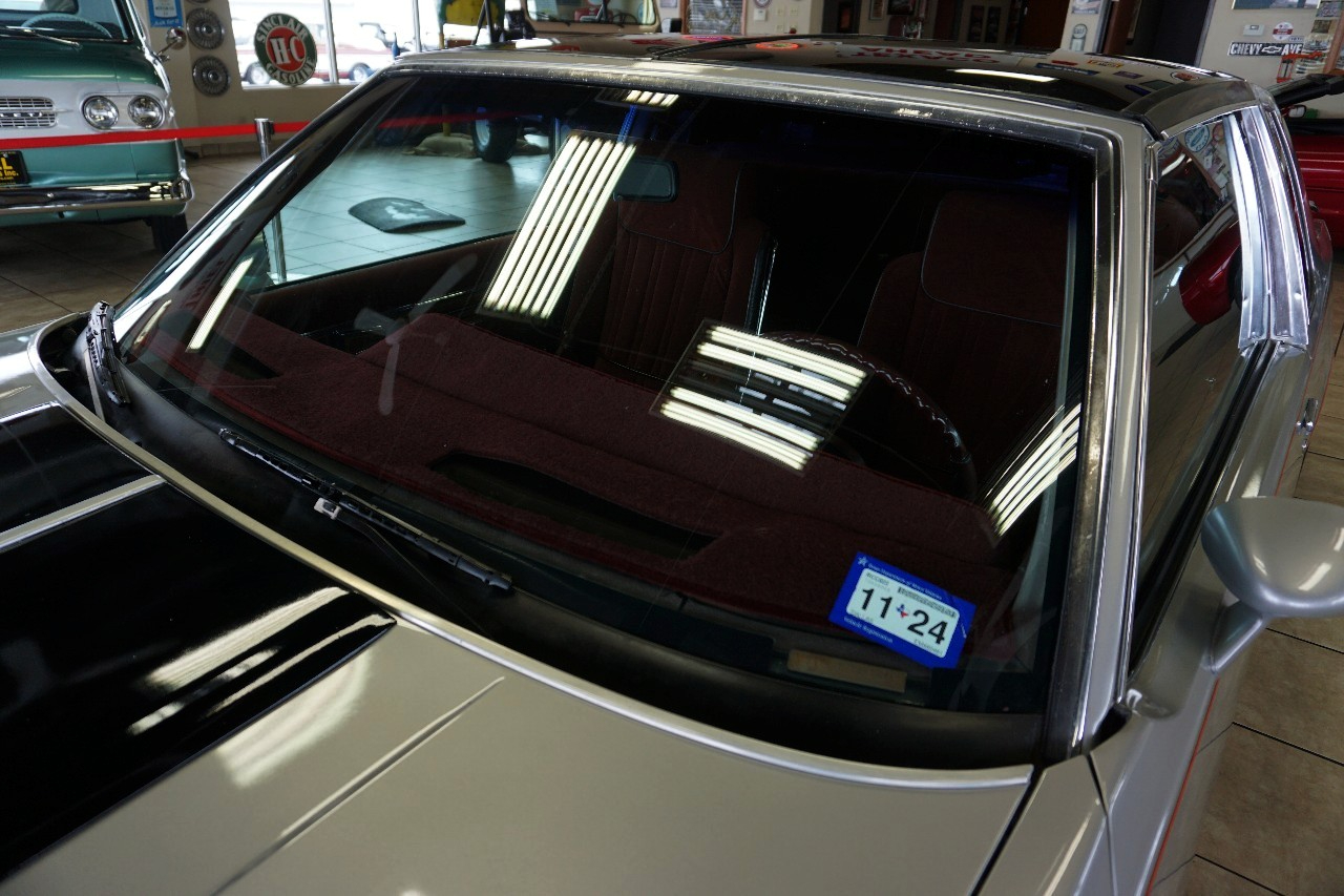 Oldsmobile Hurst  1984