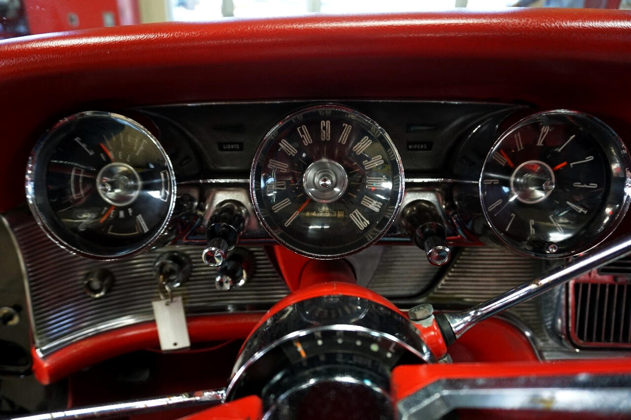 Ford Thunderbird  1963