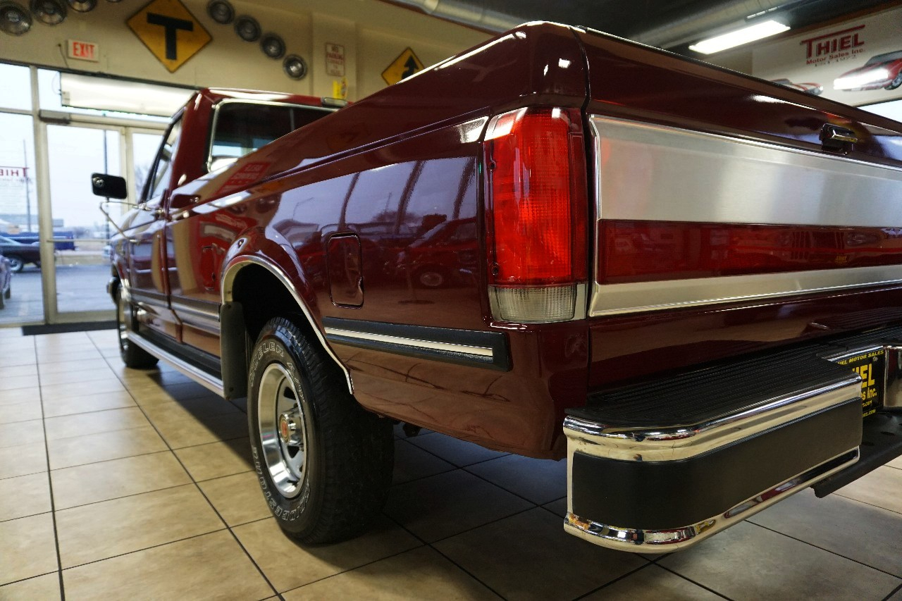 Ford F-150  1990
