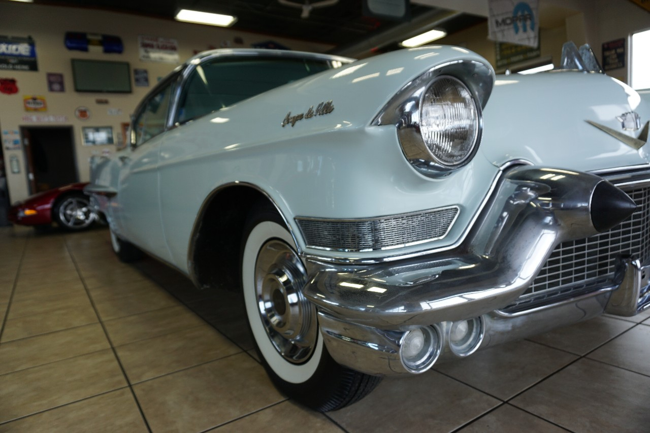 Cadillac Coupe De Ville  1957