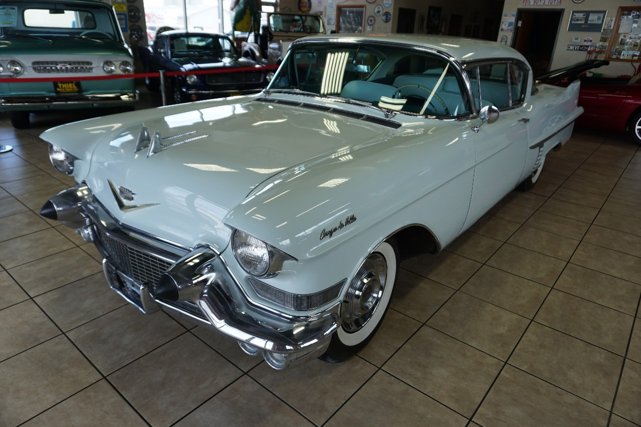 Cadillac Coupe De Ville  1957