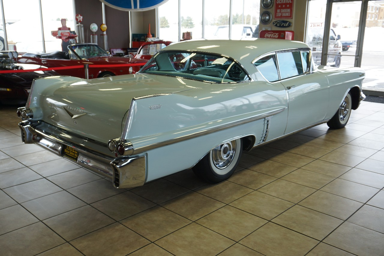 Cadillac Coupe De Ville  1957