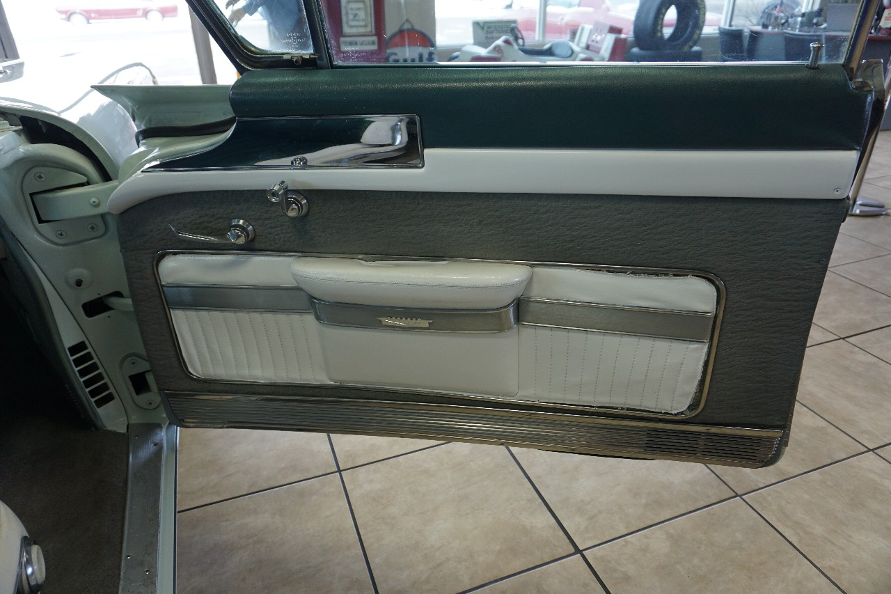 Cadillac Coupe De Ville  1957