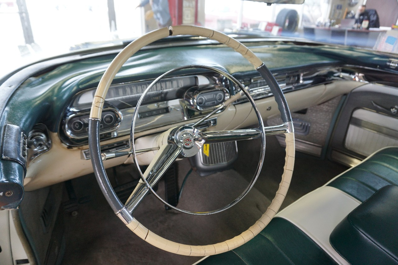 Cadillac Coupe De Ville  1957