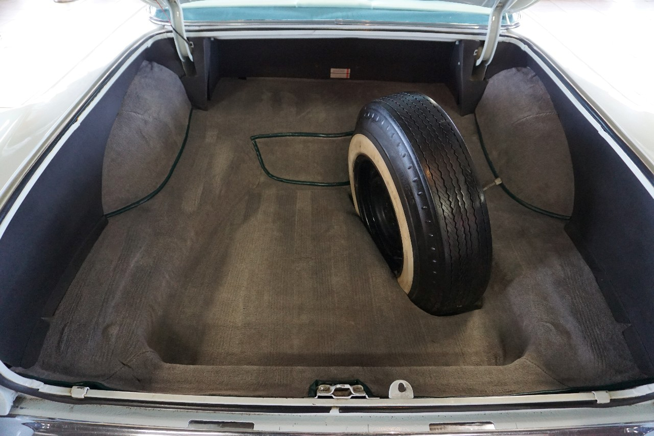 Cadillac Coupe De Ville  1957