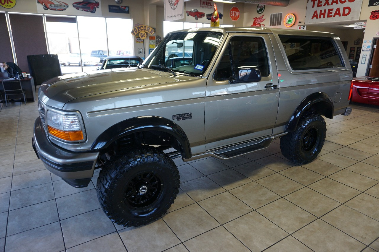 Ford Bronco  1996