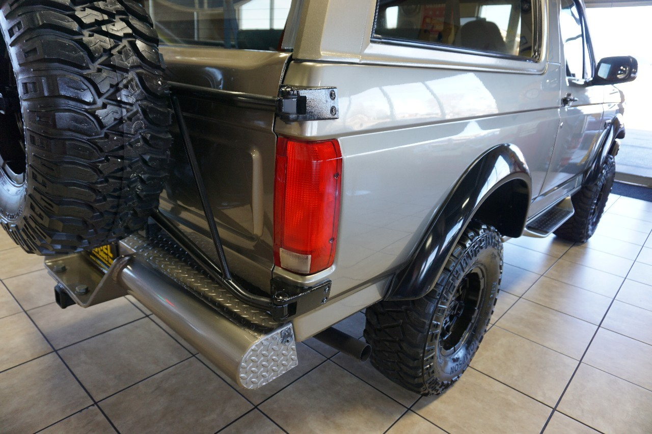 Ford Bronco  1996