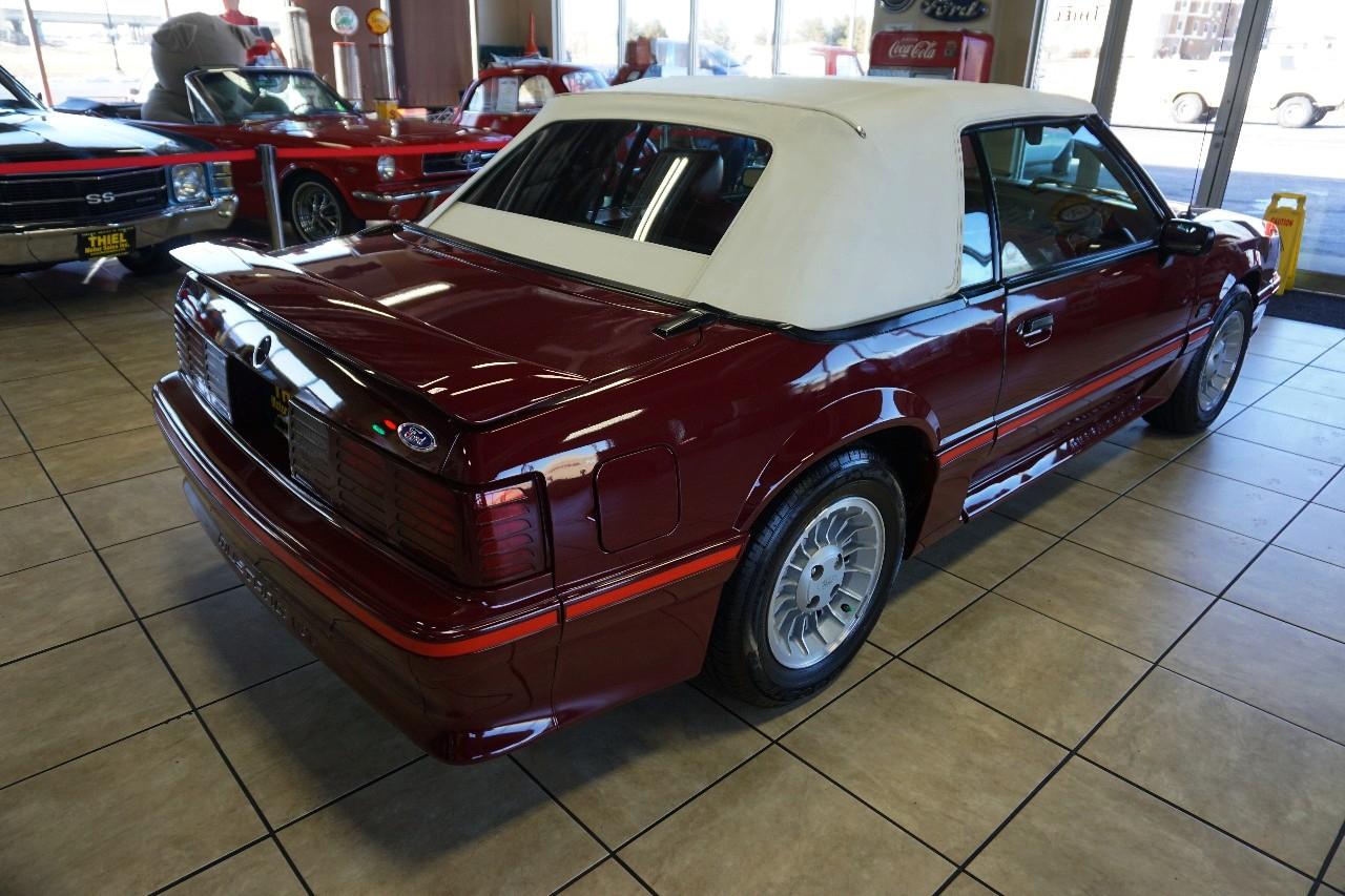 Ford Mustang  1988