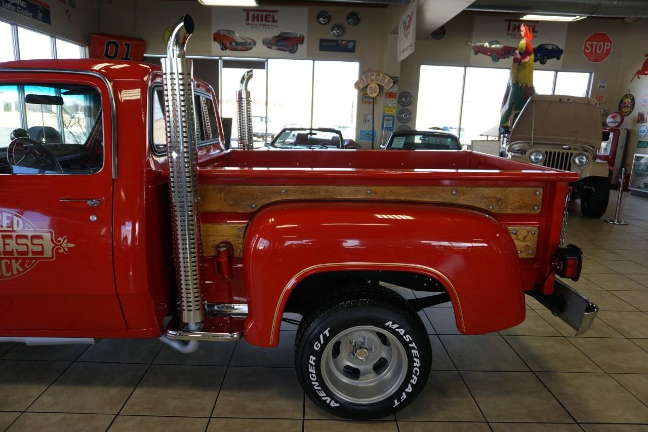 Dodge Lil Red Truck Express  1979