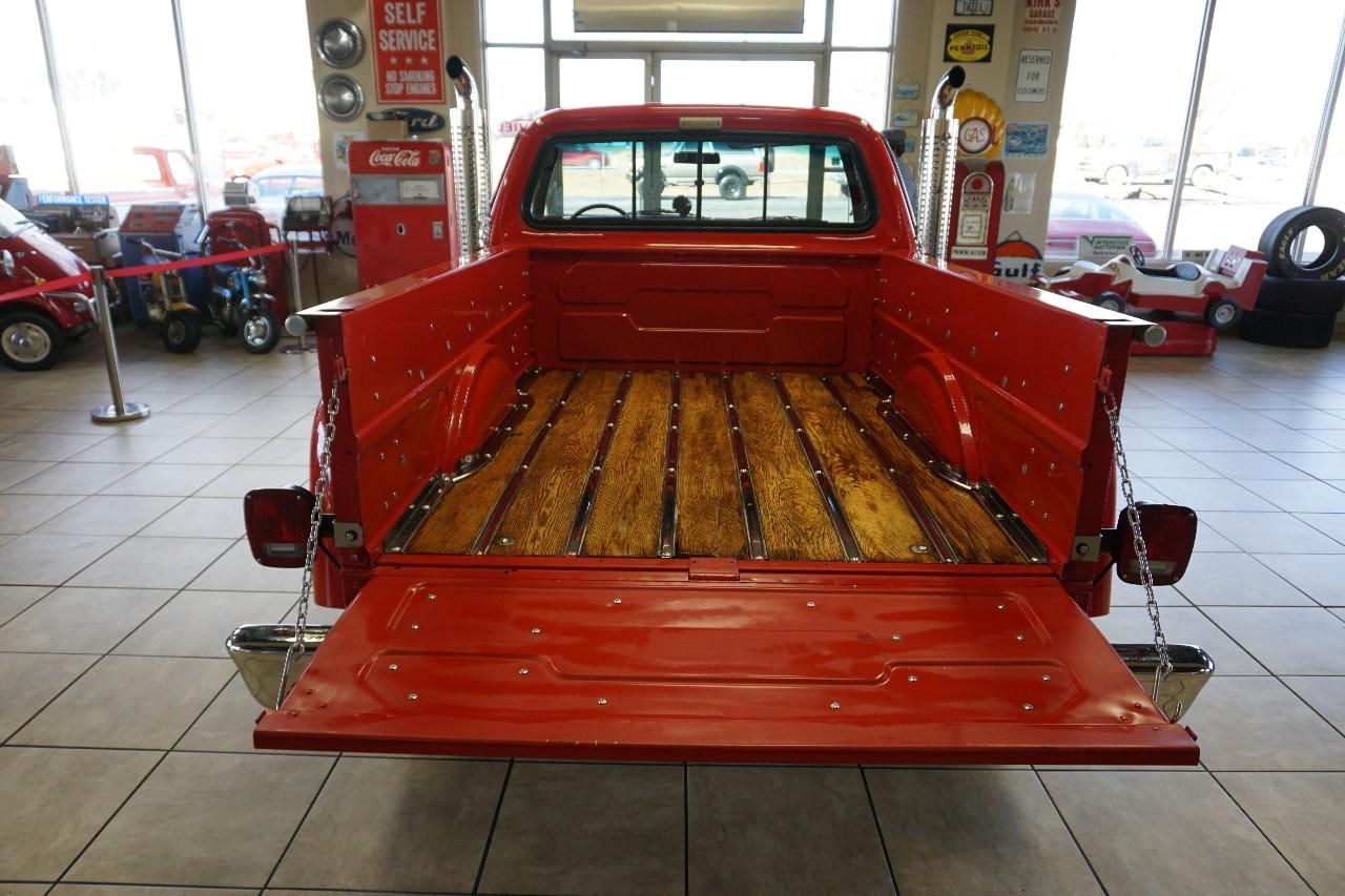 Dodge Lil Red Truck Express  1979