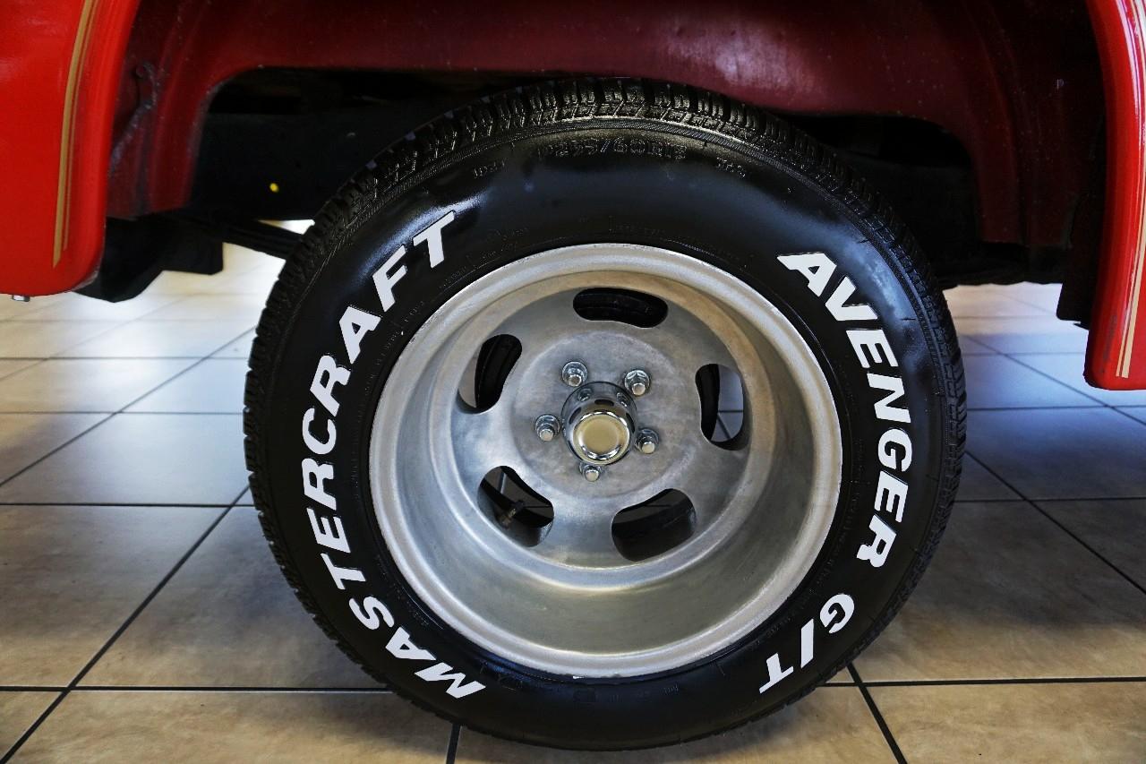 Dodge Lil Red Truck Express  1979