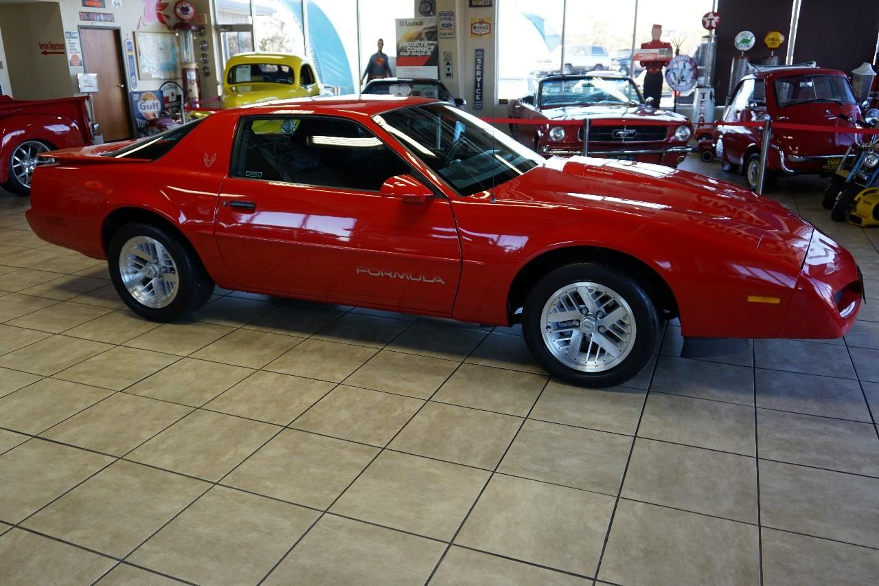 Pontiac Firebird  1991